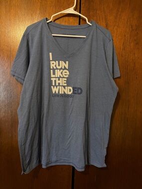 Life is Good V-Neck Cool Tee "I Run Like The Winded" - Dusty Blue